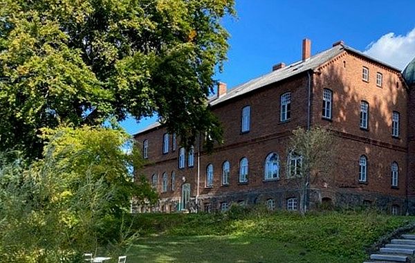 Herrenhaus aus rotem Backstein auf Gut Wittmoldt